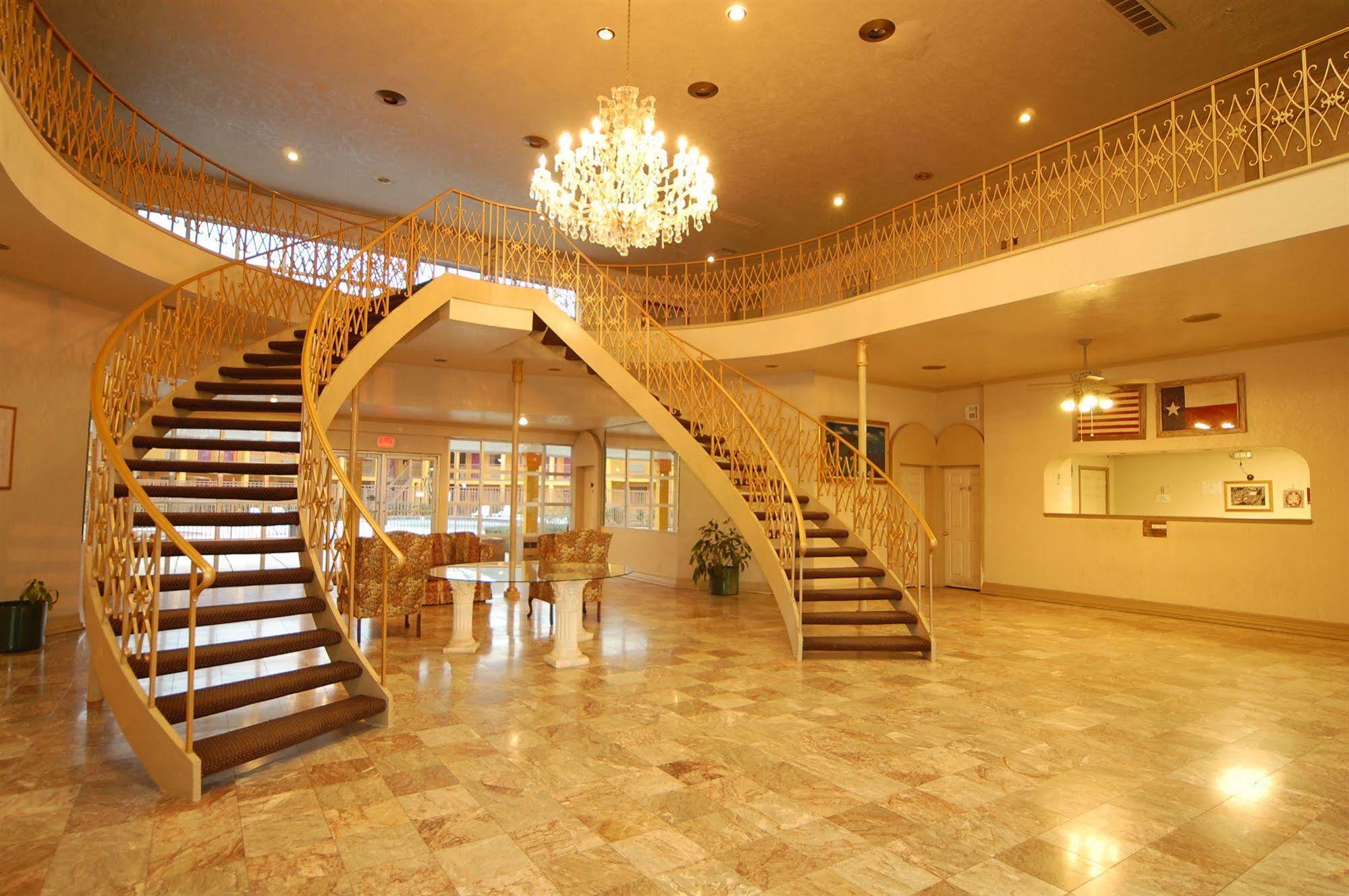 Rodeway Inn Conference Center Бомонт Екстер'єр фото